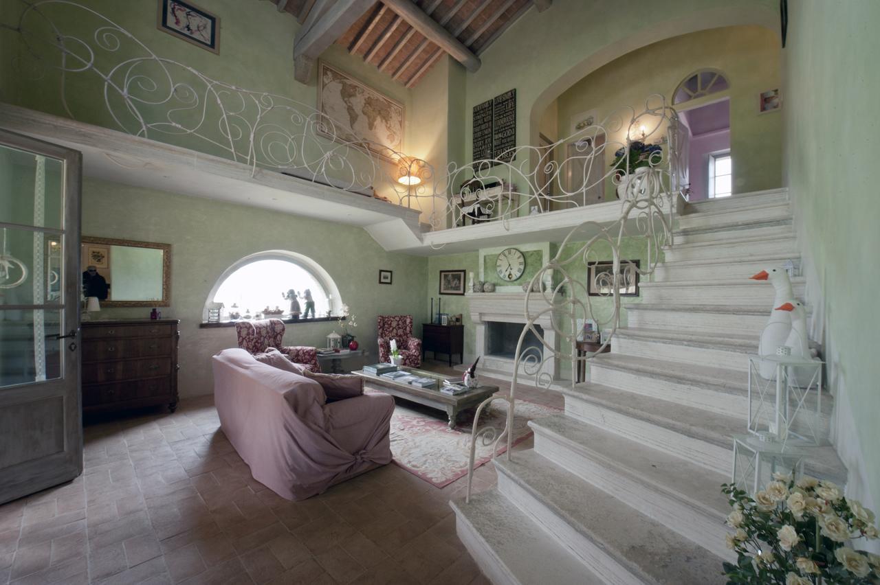 La Casa Di Arianna Bed & Breakfast Casole dʼElsa Екстериор снимка